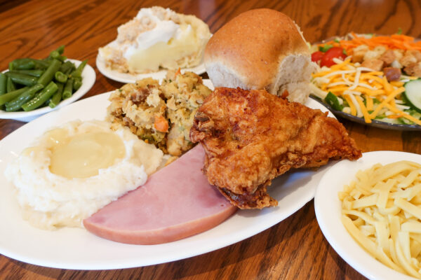 Dinner and a Show in Amish Country! - Image 3